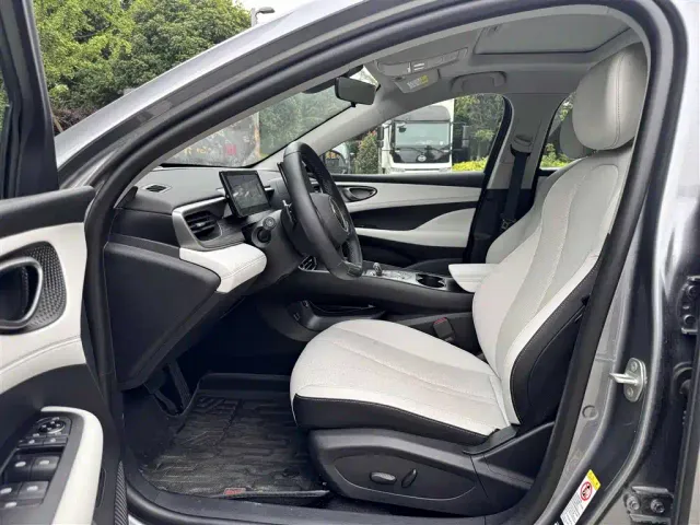 BYD Seal 05 DM-i — Фото автомобиля 5