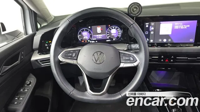 Volkswagen Golf Golf 8 поколение 2.0 TDI Prestige — Фото автомобиля 12