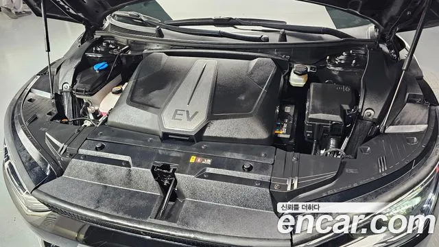 Kia EV6 — Фото автомобиля 6