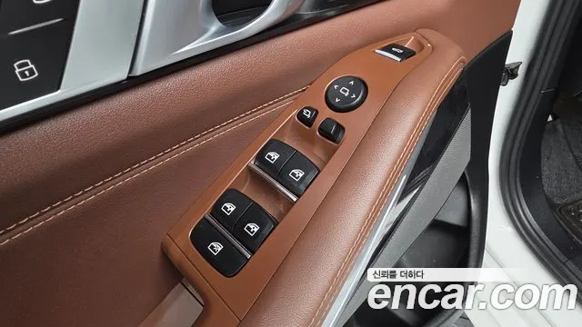 BMW X5 xDrive 40i M Sport — Фото автомобиля 28