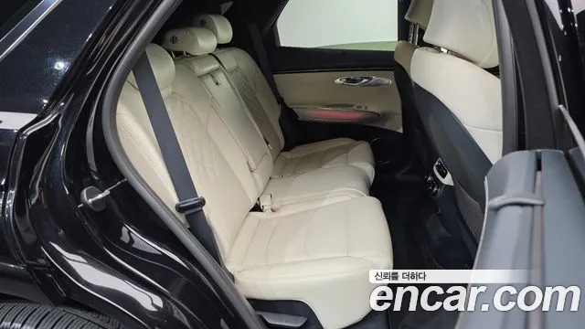 Genesis GV70 Electrified GV70 — Фото автомобиля 12