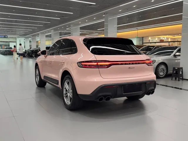 Porsche Macan — Фото автомобиля 21