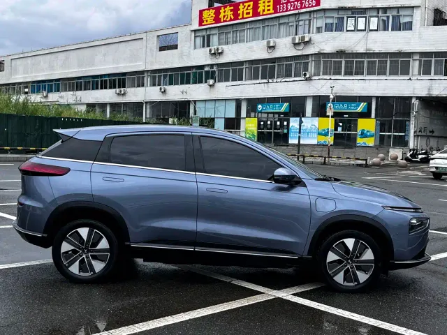 Xpeng G3 — Фото автомобиля 9