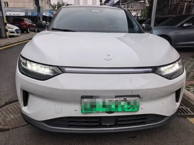Leapmotor C11 — Фото автомобиля 2