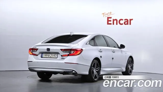 Honda Accord — Фото автомобиля 2