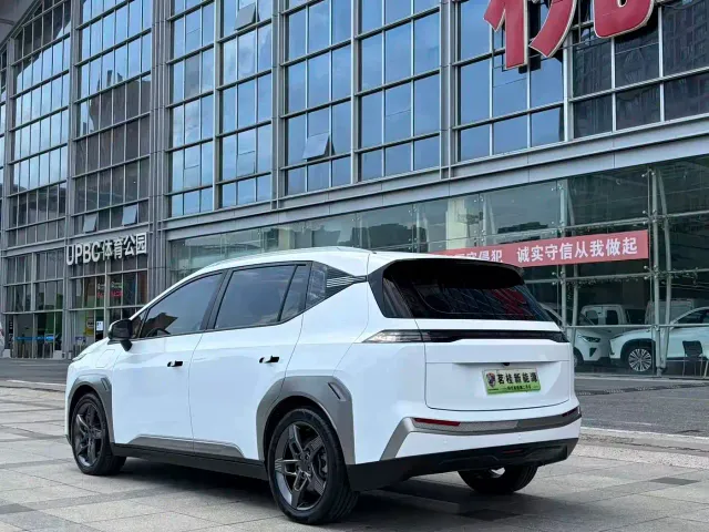 GAC Aion Y — Фото автомобиля 7