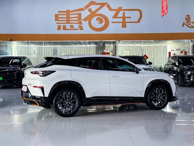 Changan UNI-T — Фото автомобиля 8