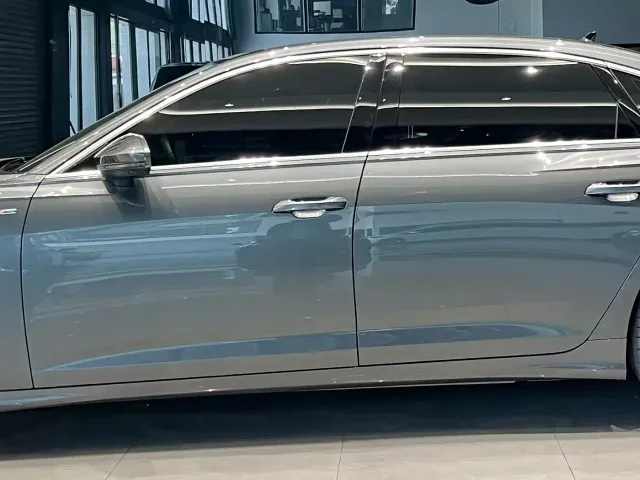 Audi A6L — Фото автомобиля 4
