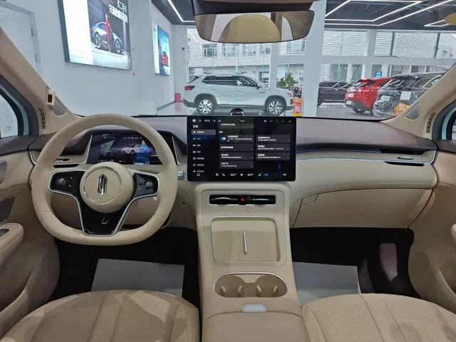 Shangjie Shangjie SUV 2025 Model Extended Range Pro — Фото автомобиля 7