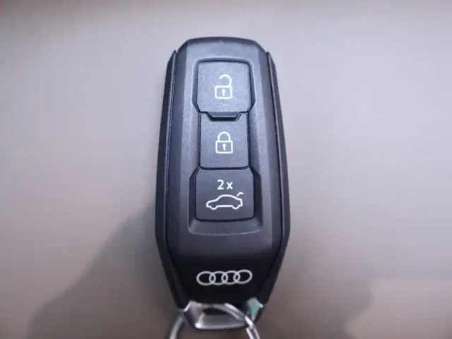 Audi Q5L — Фото автомобиля 25