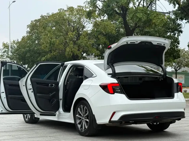 Honda Integra 2023 240TURBO CVT Smart Enjoyment Edition — Фото автомобиля 18