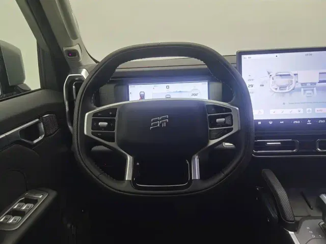 Jetour T2 — Фото автомобиля 11