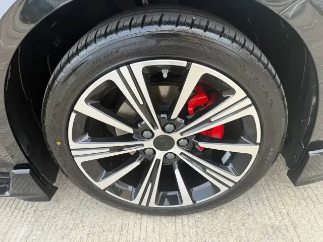 Geely Xing Rui 2025 Oriental Glory 1.5TD Kunlun Edition — Фото автомобиля 4