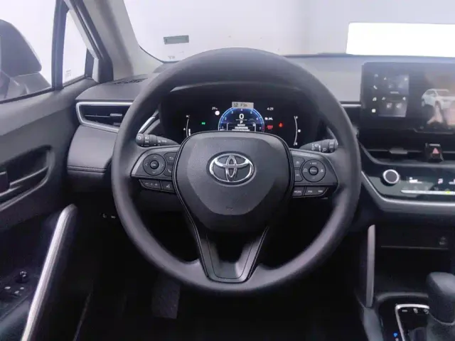 Toyota Corolla Cross — Фото автомобиля 15