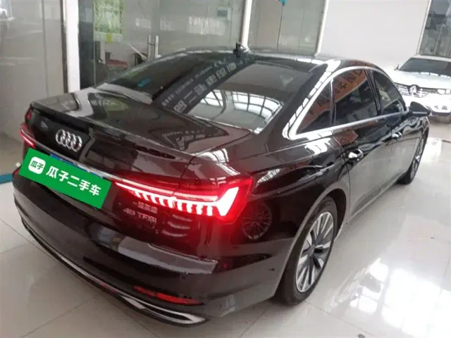 Audi A6L — Фото автомобиля 4