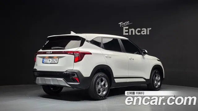 Kia Seltos New — Фото автомобиля 2