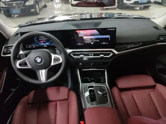 BMW 3 Series — Фото автомобиля 9