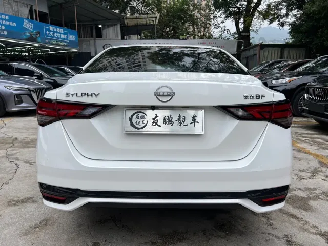 Nissan Sylphy — Фото автомобиля 16
