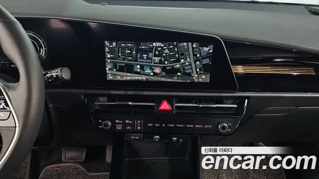 Kia Niro New — Фото автомобиля 14