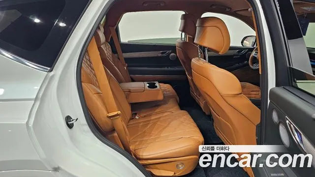 Genesis GV80 — Фото автомобиля 16