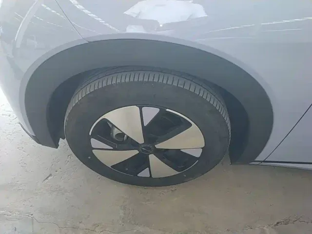 BYD Dolphin — Фото автомобиля 22
