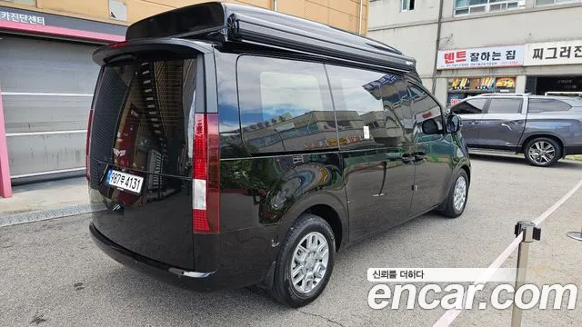 Hyundai Staria Staria 2WD автодом — Фото автомобиля 2