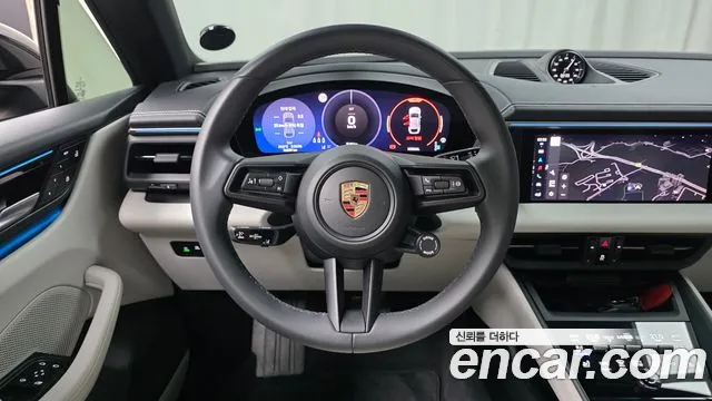 Porsche Macan — Фото автомобиля 20