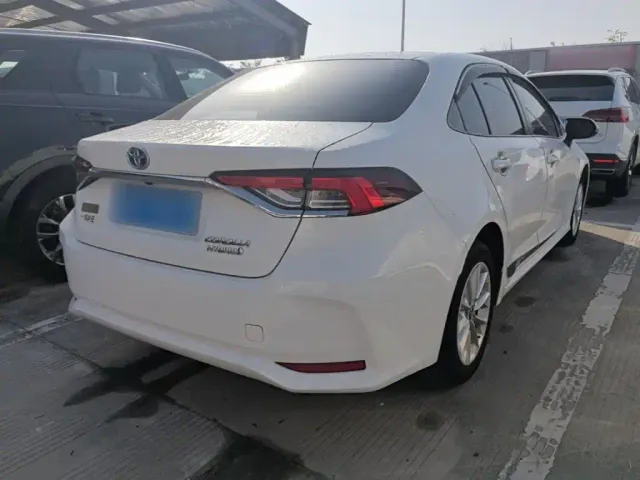 Toyota Corolla — Фото автомобиля 6