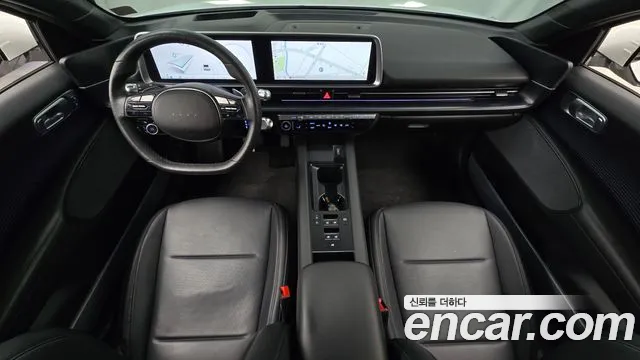 Hyundai Ioniq 6 — Фото автомобиля 10