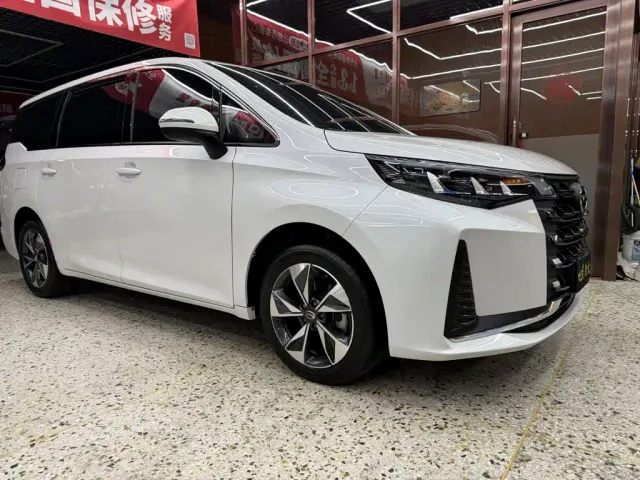 GAC Trumpchi M6 — Фото автомобиля 2