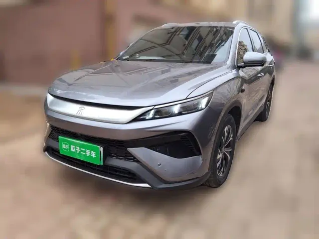 Фотография автомобиля — BYD Song Pro