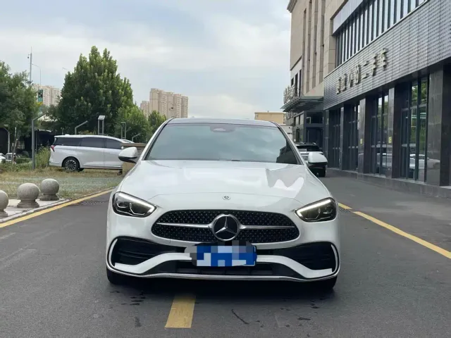 Mercedes-Benz C-Class — Фото автомобиля 2