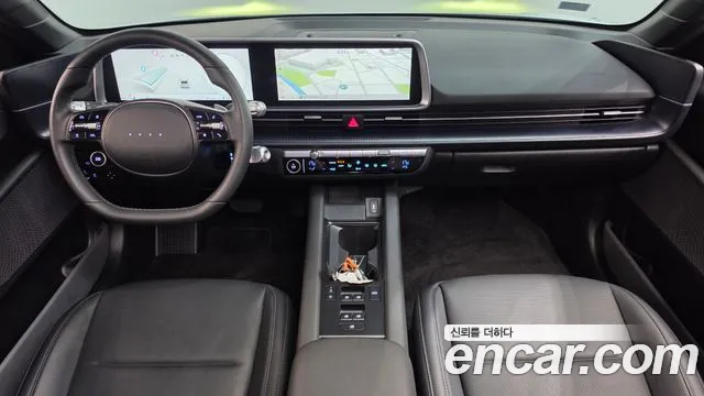 Hyundai Ioniq 6 — Фото автомобиля 10