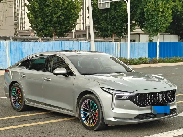 Bestune B70 — Фото автомобиля 3