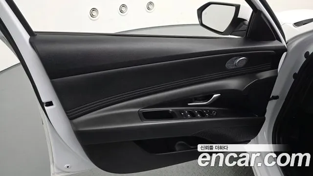 Hyundai Avante CN7 — Фото автомобиля 23