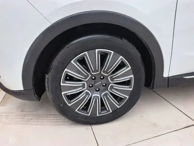 Jetour X70 Plus — Фото автомобиля 22