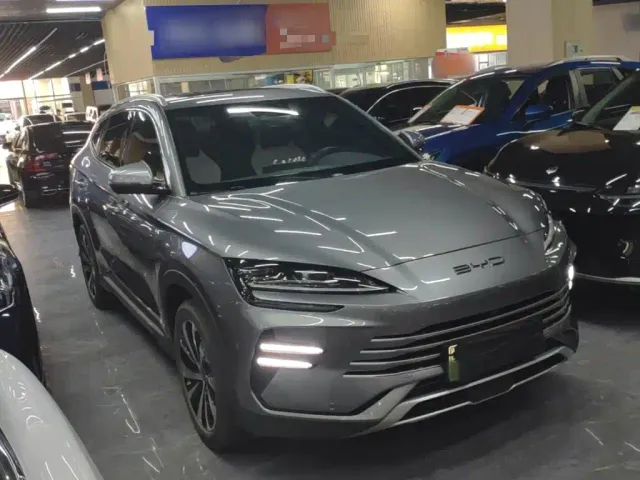 BYD Song PLUS — Фото автомобиля 3