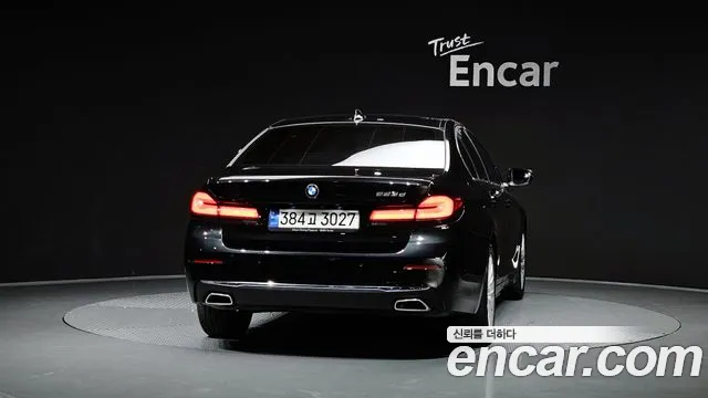 BMW 5 Series G30 — Фото автомобиля 4