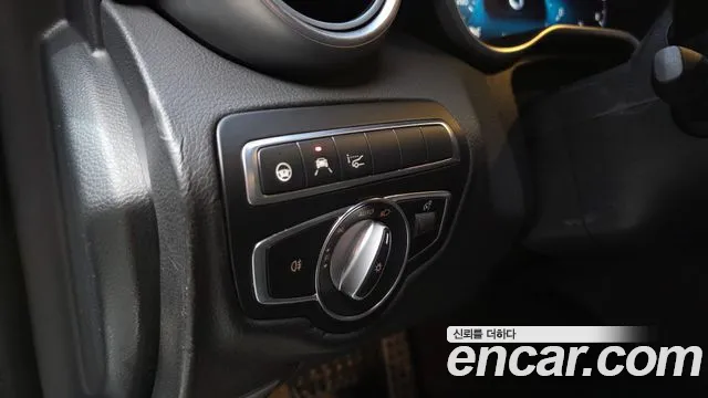 Mercedes-Benz C-Class — Фото автомобиля 18
