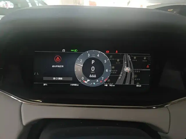 Land Rover Range Rover Evoque — Фото автомобиля 7