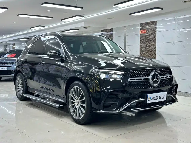 Mercedes-Benz GLE-Class — Фото автомобиля 3