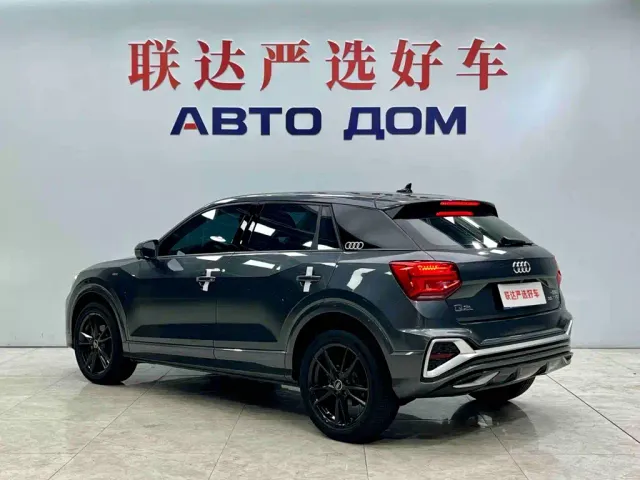 Audi Q2L — Фото автомобиля 5