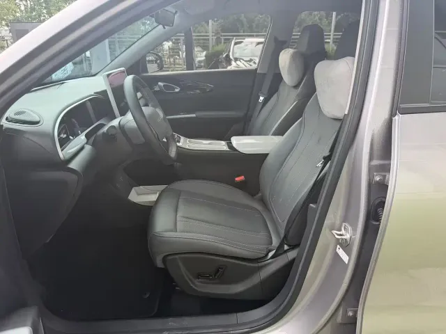 Geely Starry Wish — Фото автомобиля 15