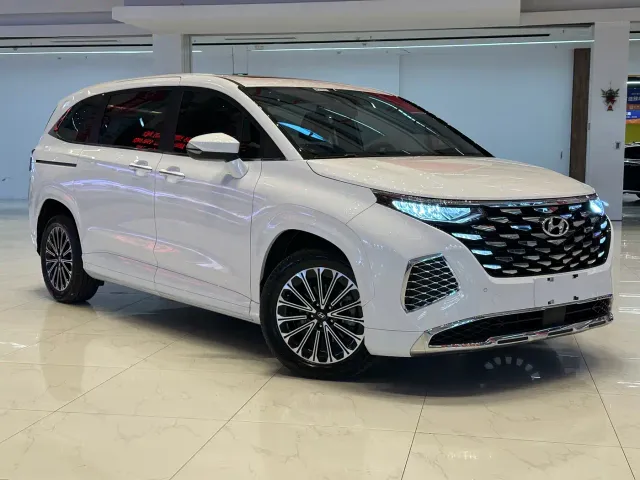 Hyundai Custo — Фото автомобиля 3