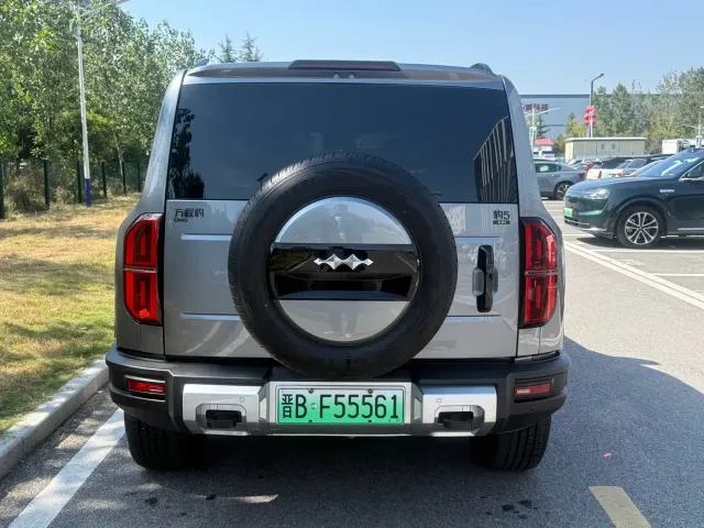 BYD FangChengBao Leopard 5 — Фото автомобиля 17
