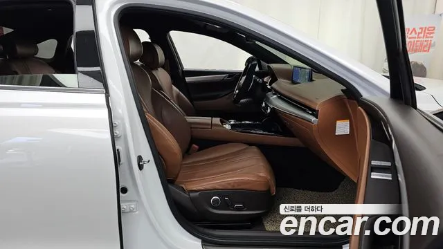 Genesis G80 Electrified G80 (RG3) — Фото автомобиля 9