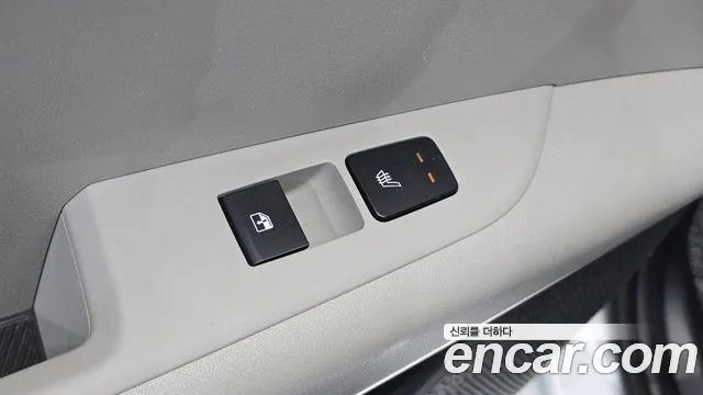 Kia Niro Niro (New) — Фото автомобиля 29