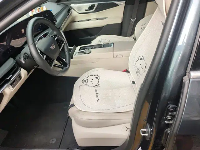 Cadillac CT6 — Фото автомобиля 9