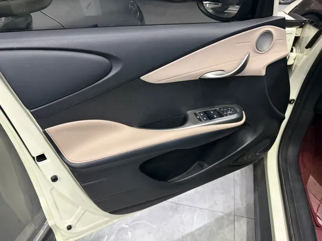 BYD Dolphin — Фото автомобиля 11
