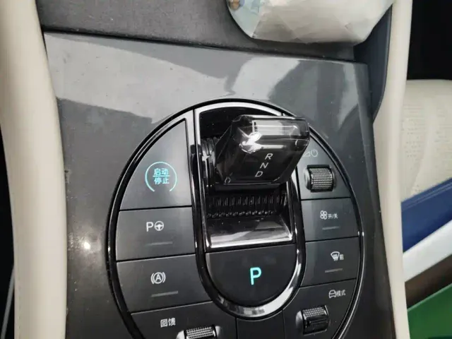 BYD Seal 06 GT — Фото автомобиля 15